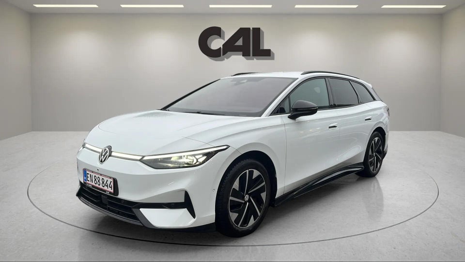 VW ID.7 77 Style Tourer 5d