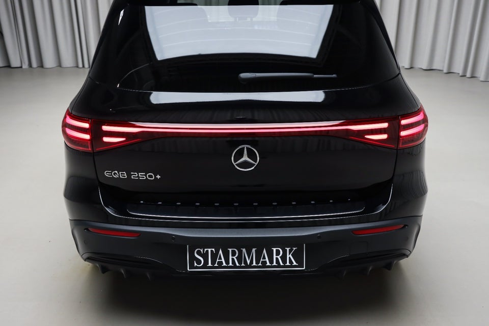 Mercedes EQB250+ AMG Premium 5d