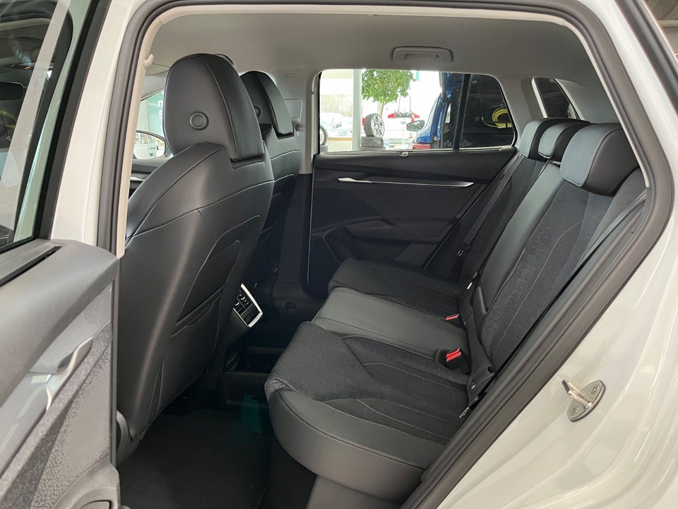 Skoda Elroq 85 iV Advanced 5d