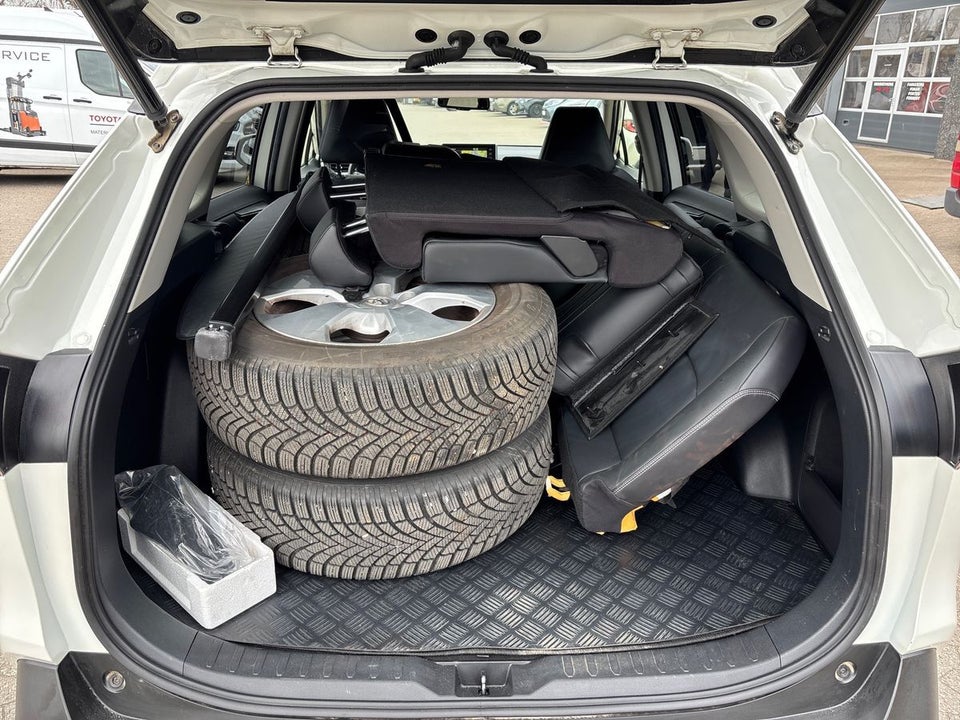 Toyota RAV4 2,5 Hybrid H3 Comfort MDS AWD-i Van 5d