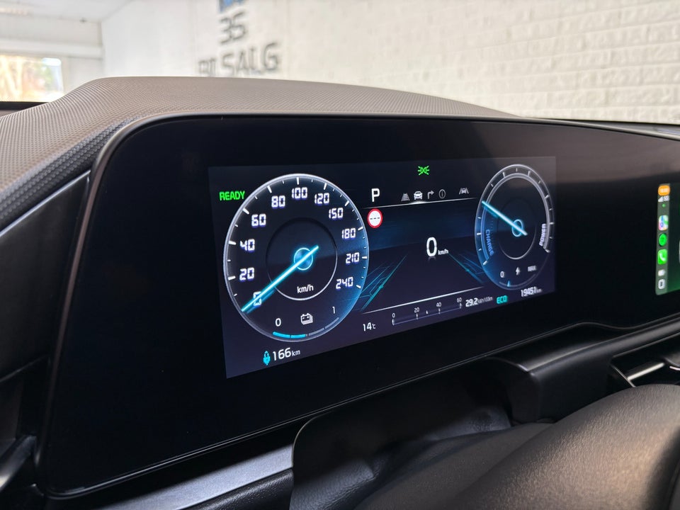 Kia Niro 64 EV Upgrade 5d