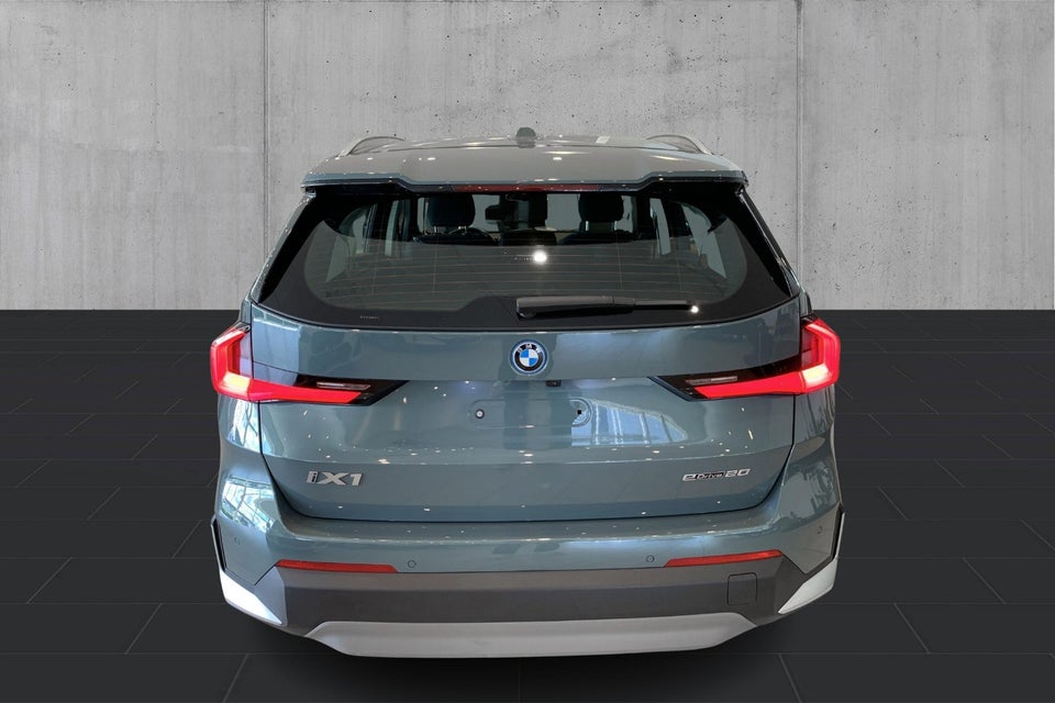 BMW iX1 eDrive20 5d