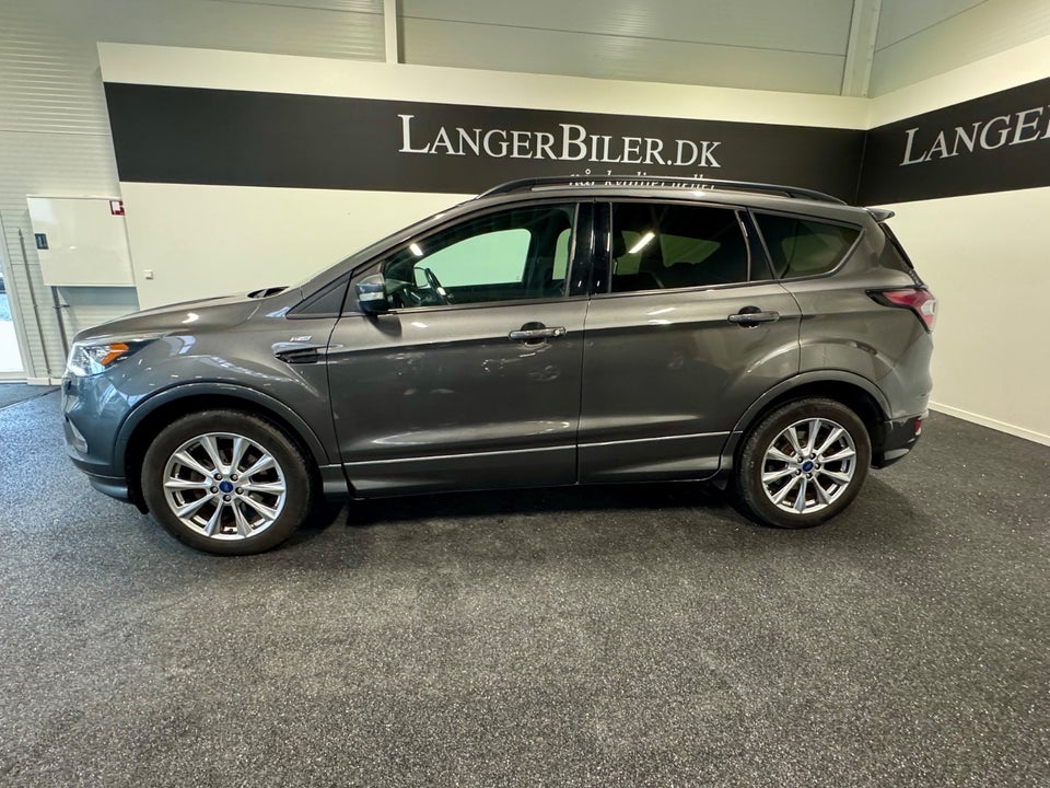 Ford Kuga 1,5 SCTi 150 ST-Line 5d