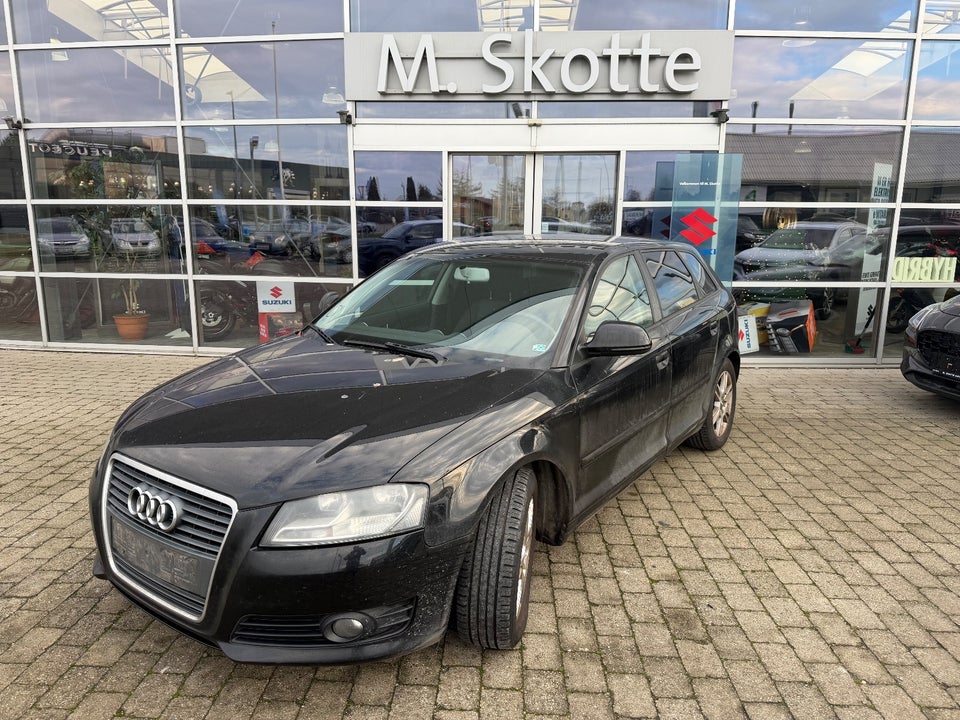 Audi A3 1,6 TDi Ambiente Sportback 5d