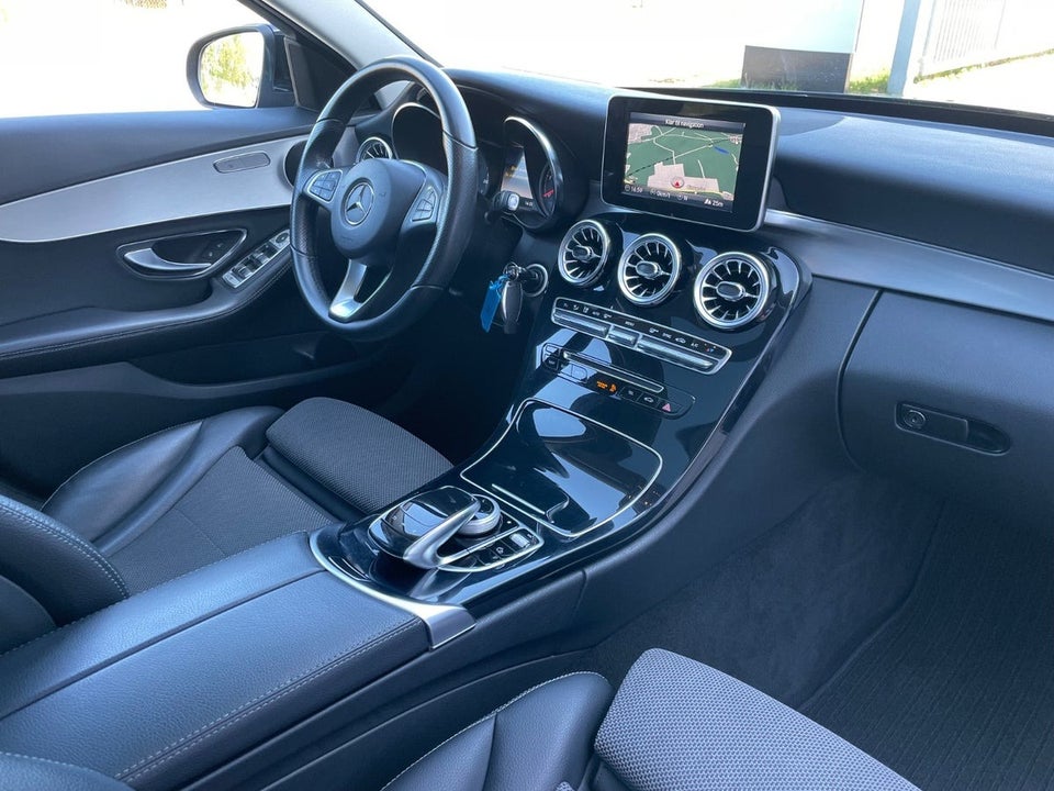 Mercedes C250 d 2,2 Avantgarde stc. aut. 5d