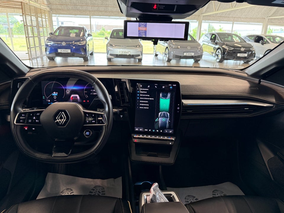 Renault Megane E-Tech 60 Iconic 5d