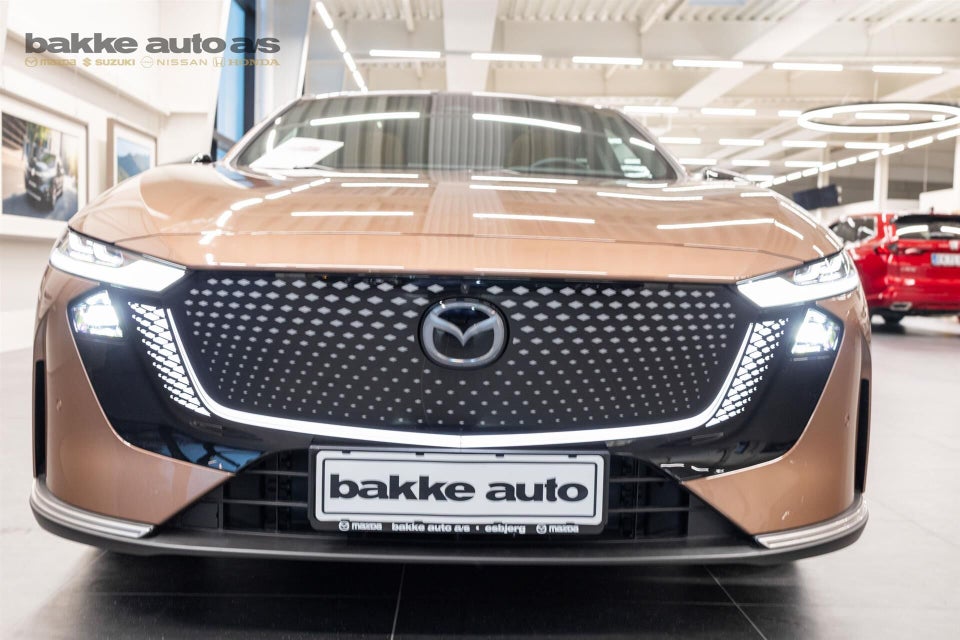 Mazda 6e Takumi+ 5d