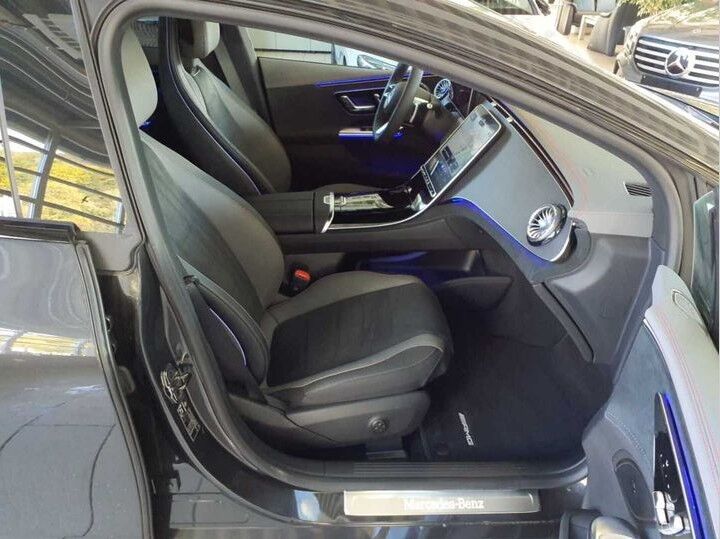 Mercedes EQE300 AMG Line 4d