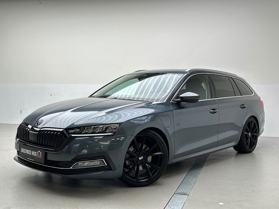 Skoda Octavia 1,4 TSi iV Plus Combi DSG 5d