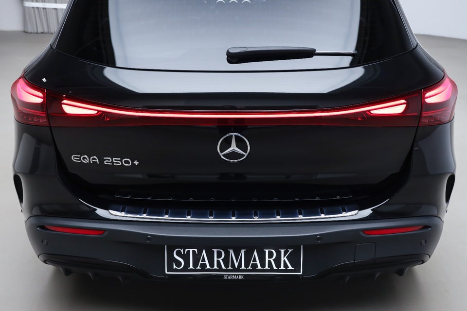 Mercedes EQA250+ AMG Premium 5d