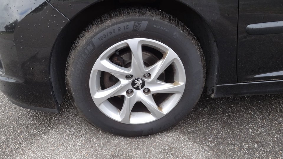 Peugeot 207 1,6 HDi 90 Comfort+ 5d
