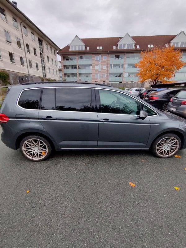 VW Touran 1,6 TDi 115 Comfortline DSG 7prs 5d