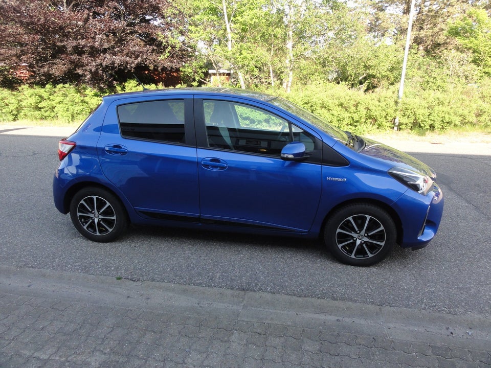 Toyota Yaris 1,5 Hybrid H2 Premium e-CVT 5d