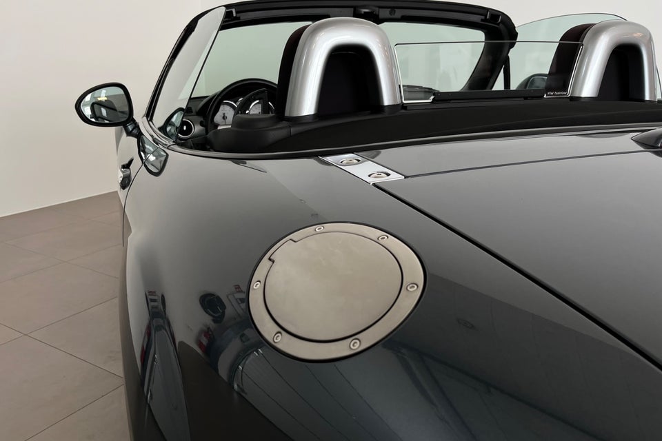 Mazda MX-5 1,8 Roadster 2d