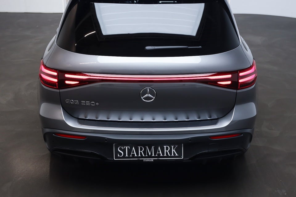 Mercedes EQB250+ AMG Premium 5d
