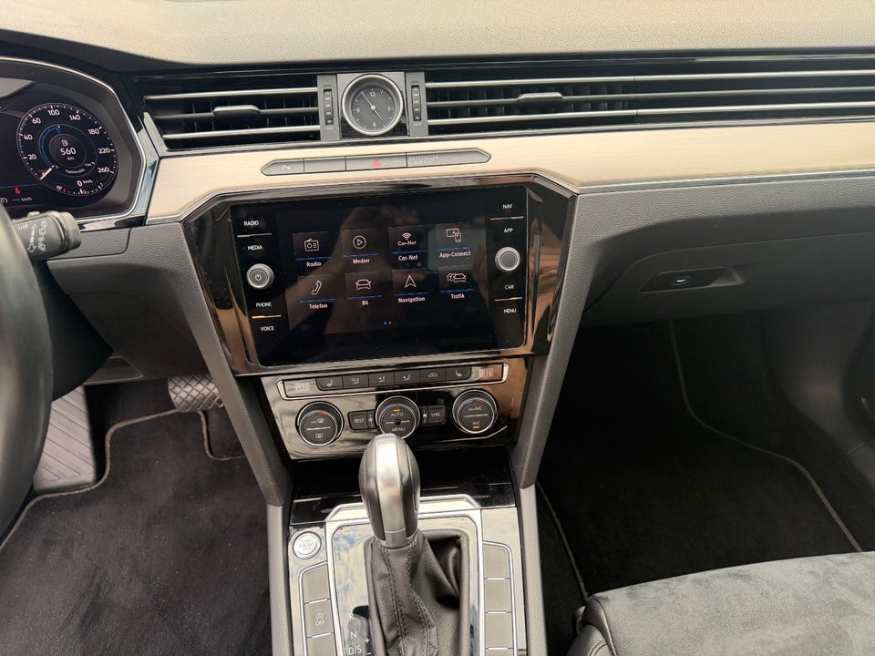 VW Passat 1,5 TSi 150 Highline Premium Variant DSG 5d