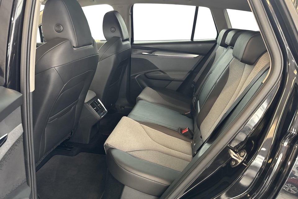 Skoda Enyaq 80 iV Loft 5d