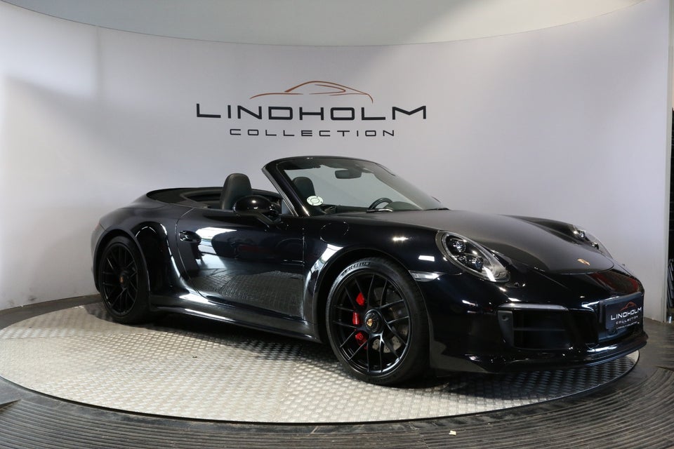 Porsche 911 Carrera 4 GTS 3,0 Cabriolet PDK 2d