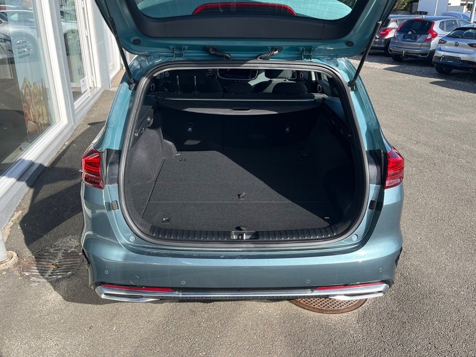 Kia Ceed 1,6 PHEV Prestige SW DCT 5d