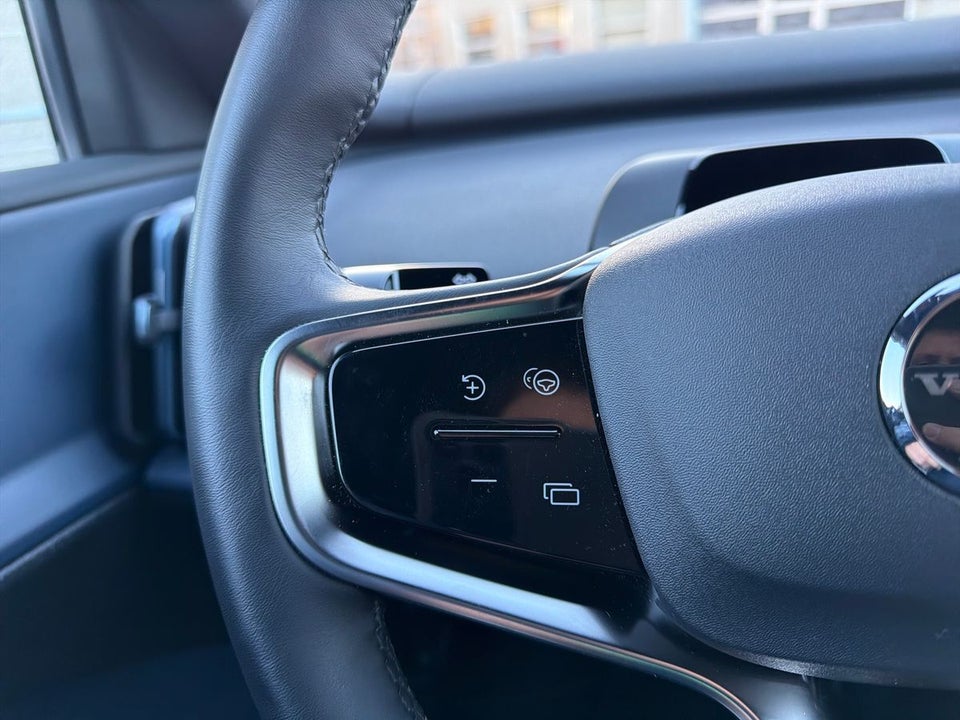 Volvo EX30 Extended Range Plus 5d