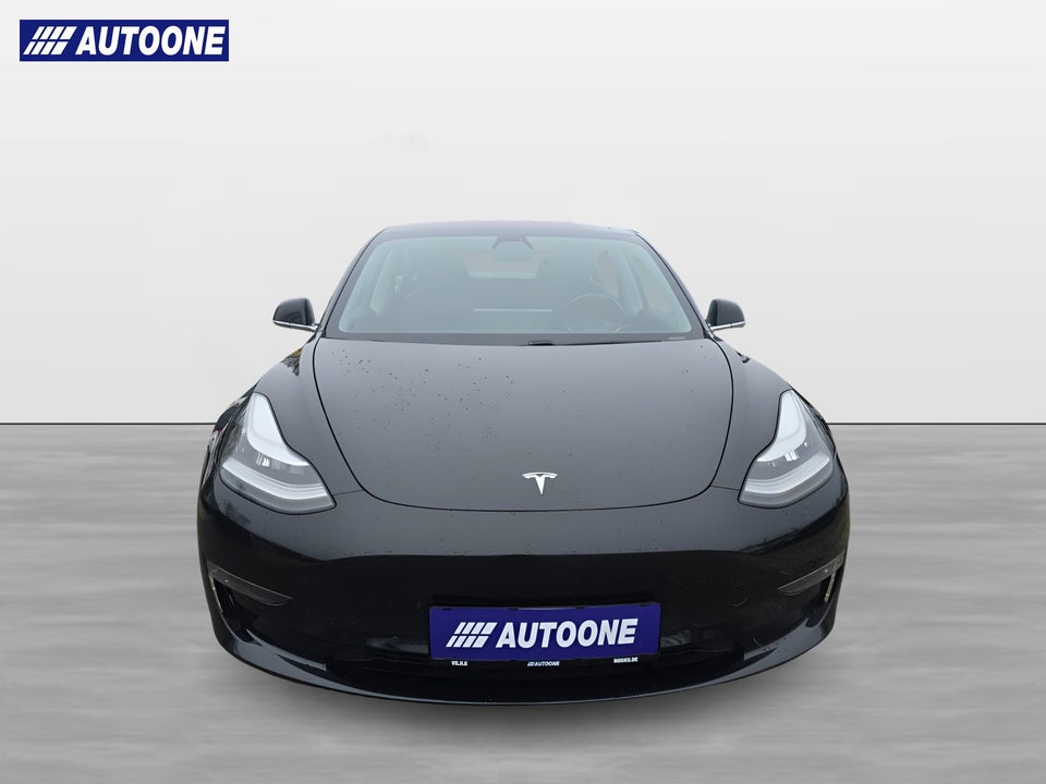 Tesla Model 3 Long Range AWD 4d