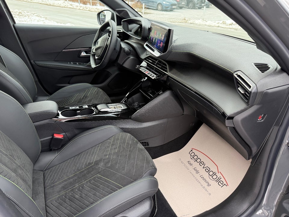 Peugeot e-208 54 GT Pack 5d
