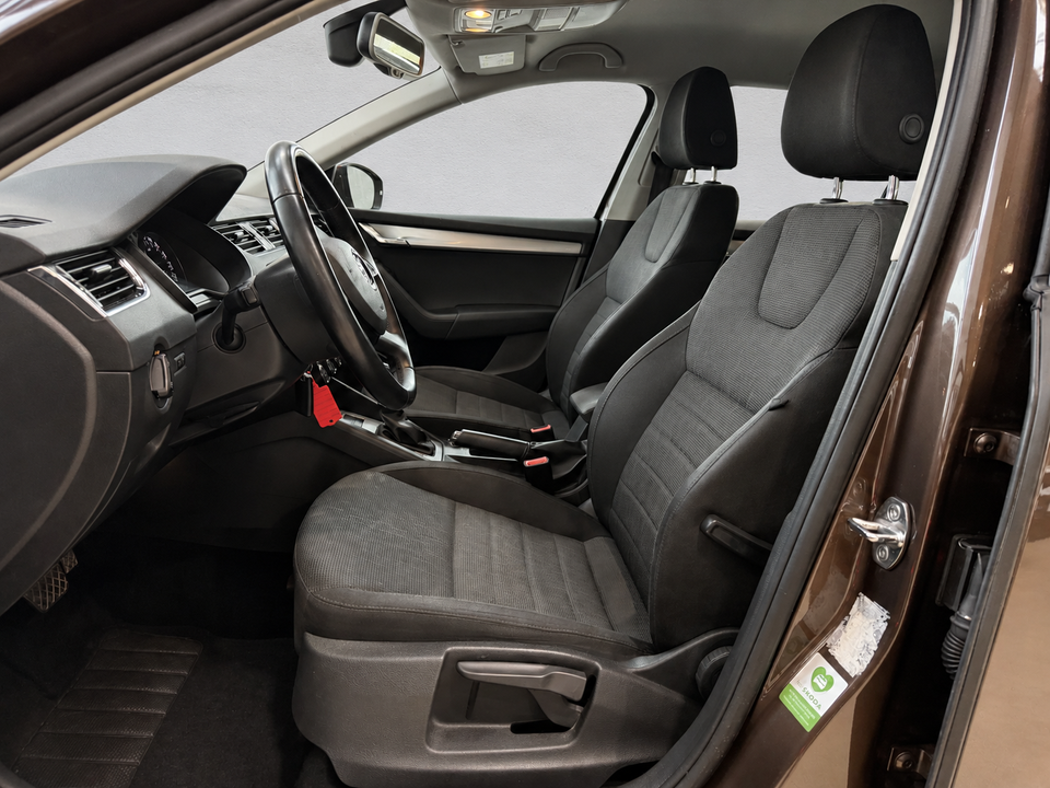 Skoda Octavia 1,4 TSi 140 Elegance DSG 5d