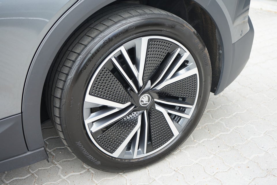 Skoda Elroq 85 iV Maxx 5d