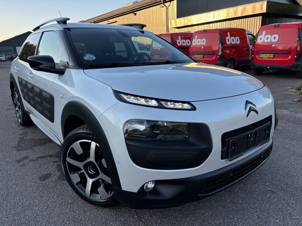 Citroën C4 Cactus 1,6 BlueHDi 100 Shine Edition Van 5d