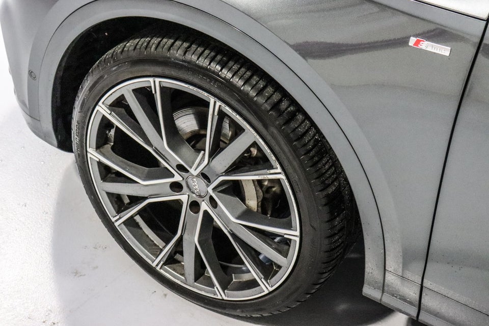 Audi Q5 50 TDi S-line quattro Tiptr. 5d