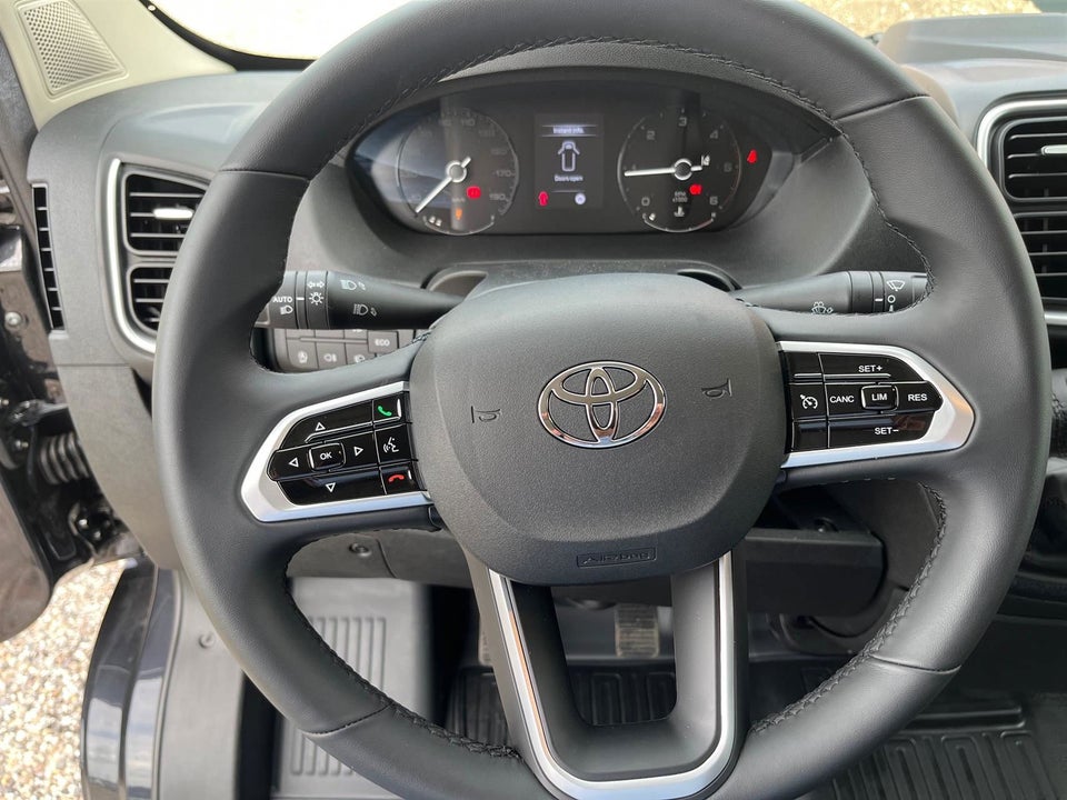 Toyota ProAce Max 2,2 D 140 Comfort Master Kassevogn L2H2