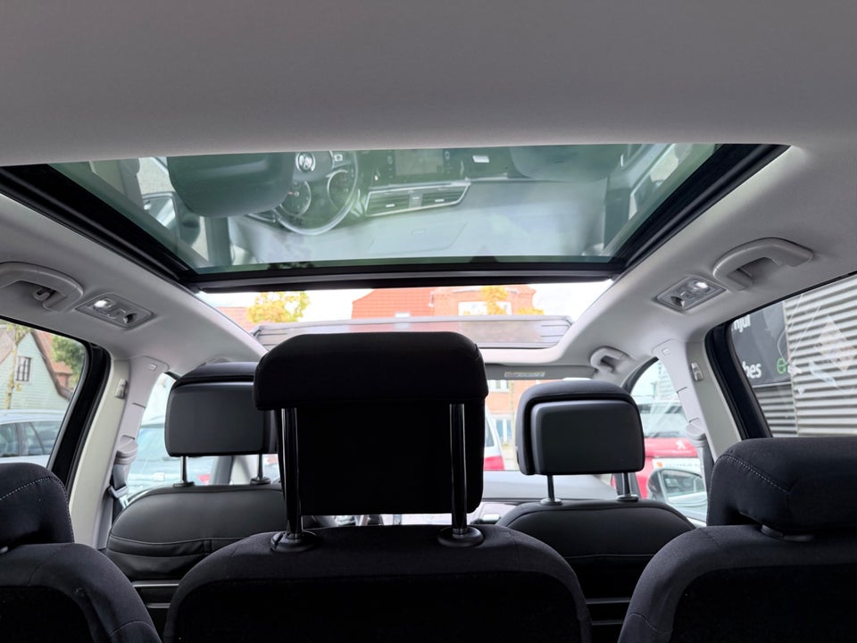 VW Touran 1,5 TSi 150 Highline DSG 7prs 5d