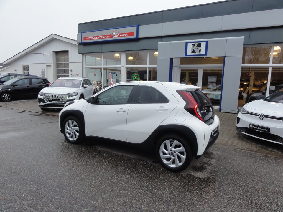Toyota Aygo X 1,0 Air Active 5d