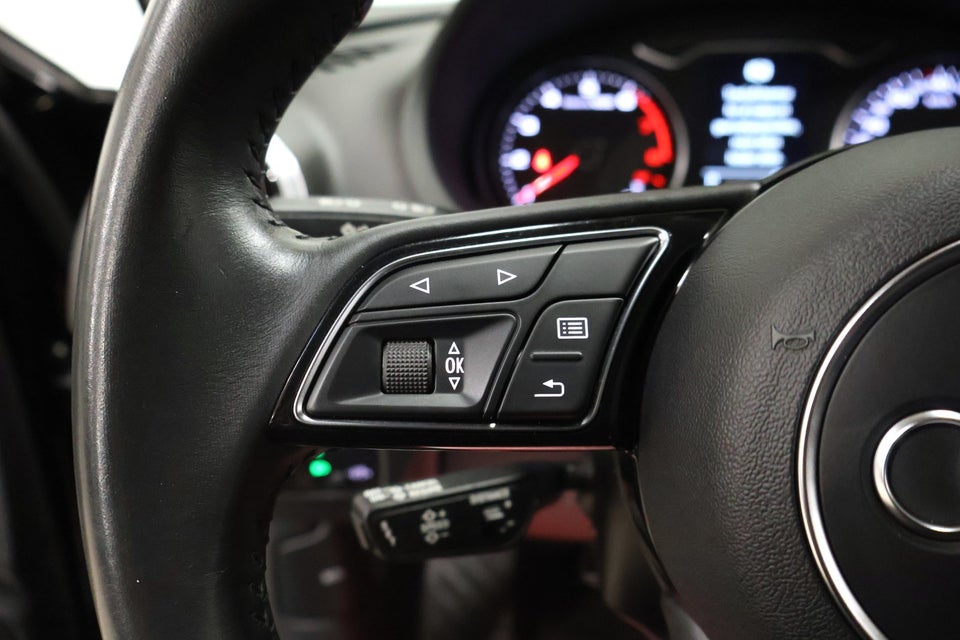 Audi A3 40 TFSi S-line Sportback quattro S-tr. 5d