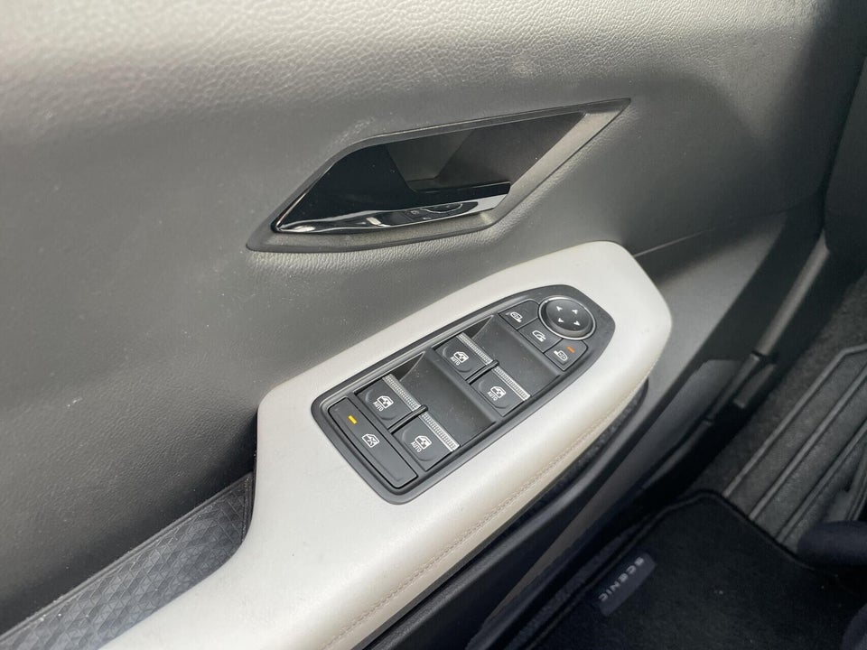 Renault Scenic E-Tech 87 Iconic 5d