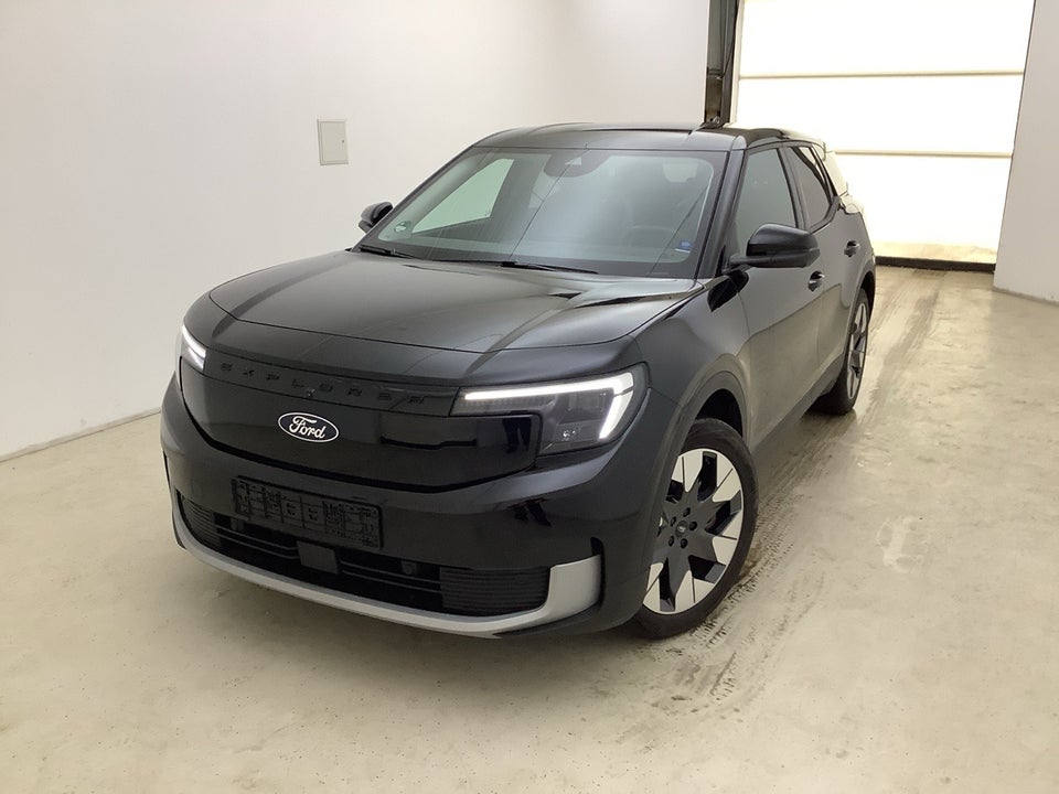 Ford Explorer 77 Premium Extended Range 5d