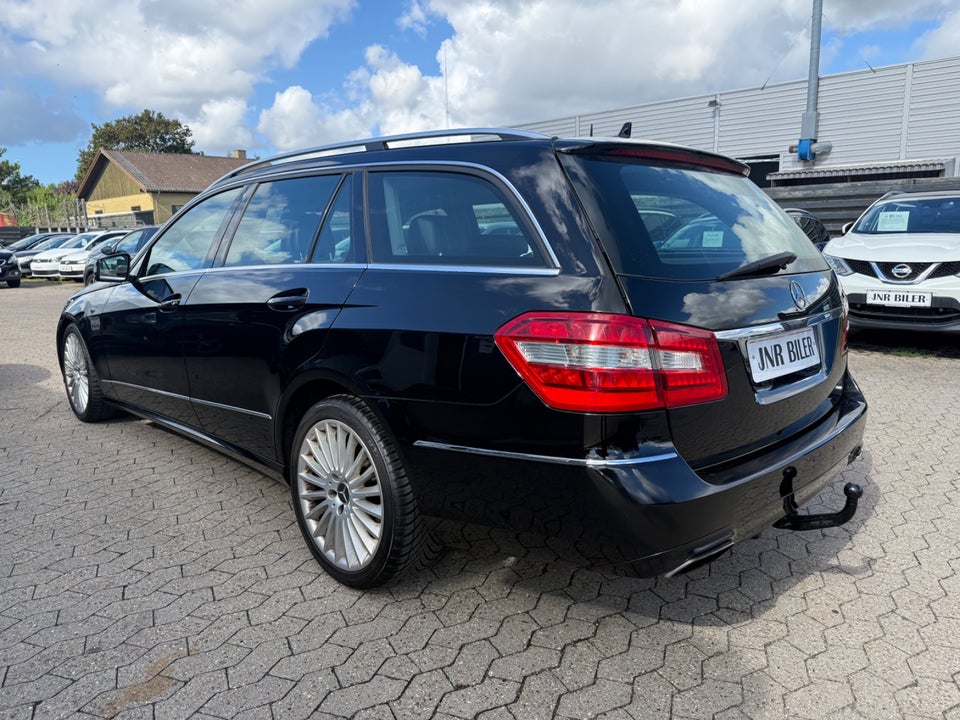 Mercedes E200 2,2 CDi Avantgarde stc. aut. 5d
