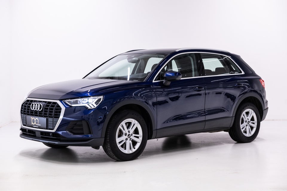 Audi Q3 45 TFSi e Attitude+ S-tr. 5d