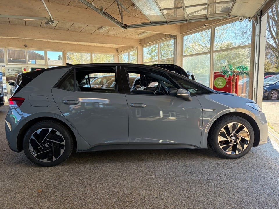 VW ID.3 45 Pure Performance 5d