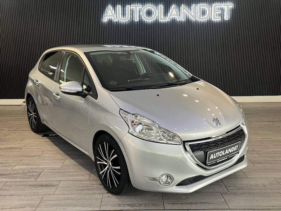 Peugeot 208 1,2 VTi Active 5d