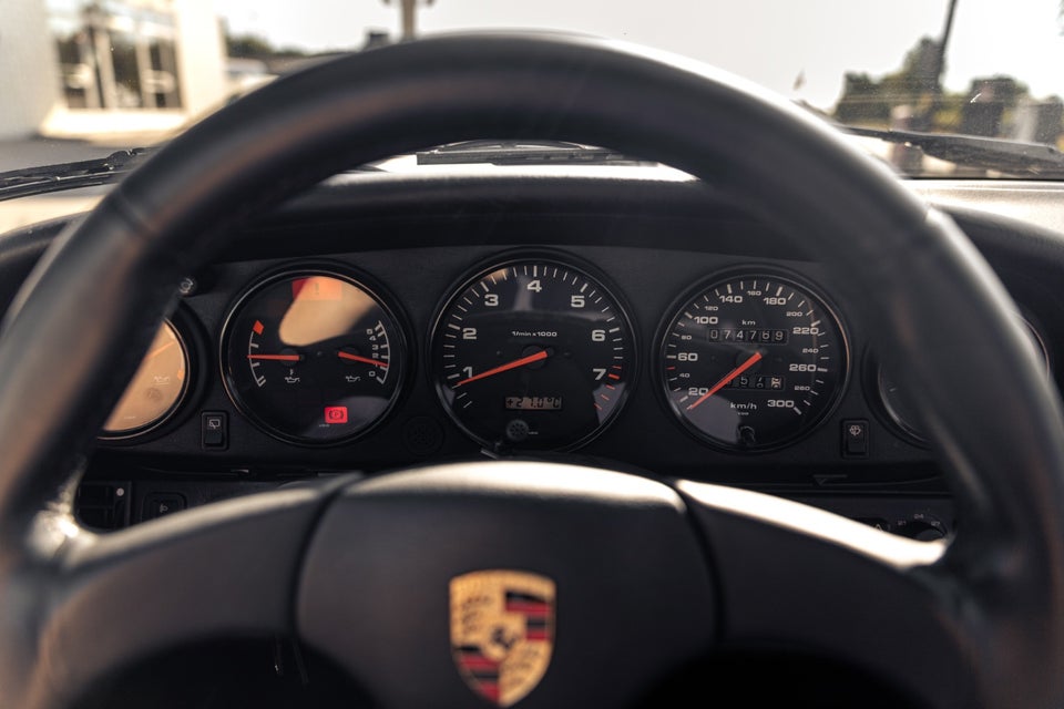 Porsche 911 3,6 Carrera 4 Coupé 2d