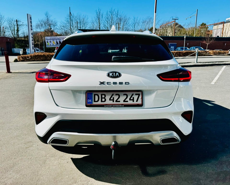 Kia XCeed 1,6 PHEV Upgrade Intro DCT 5d