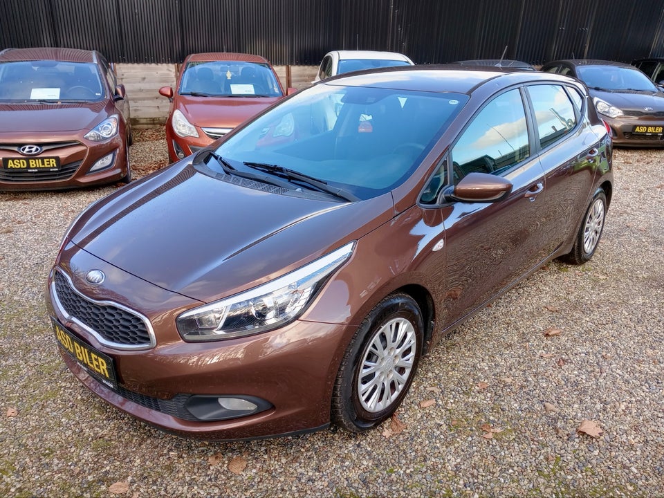 Kia Ceed 1,4 CVVT Active 5d