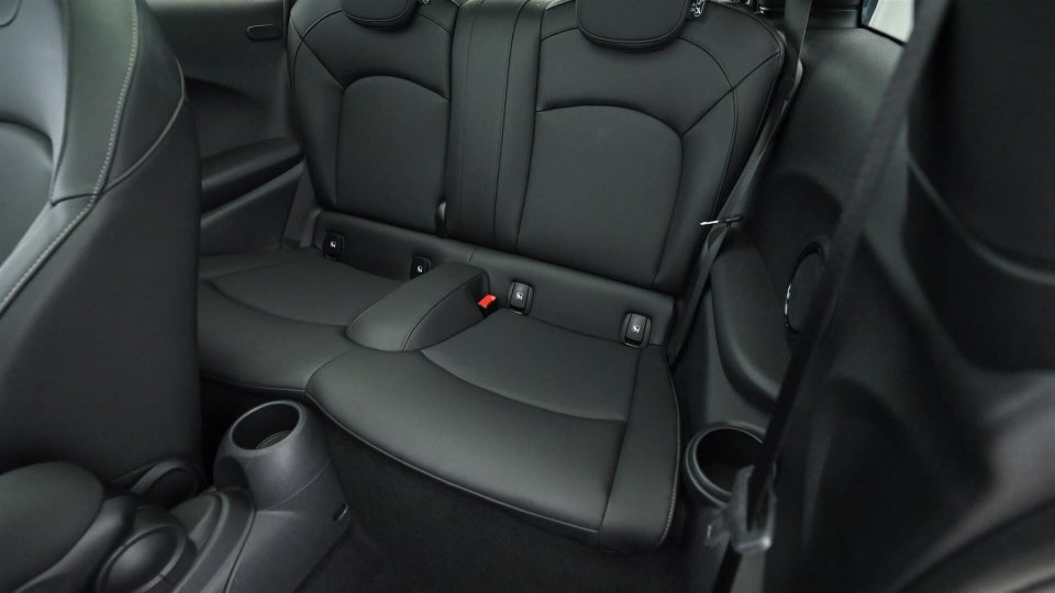 MINI Cooper SE Classic Trim 3d