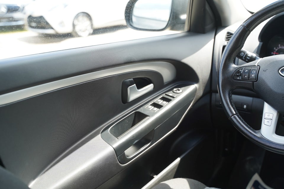 Kia Ceed 1,6 CVVT Active SW aut. 5d