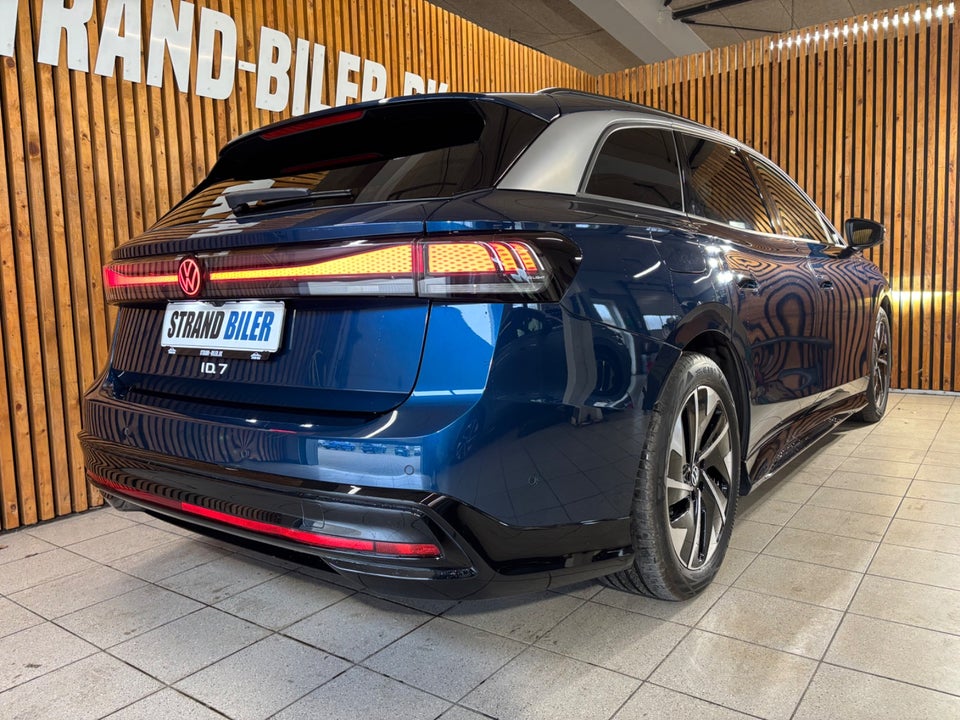 VW ID.7 77 Style Tourer 5d