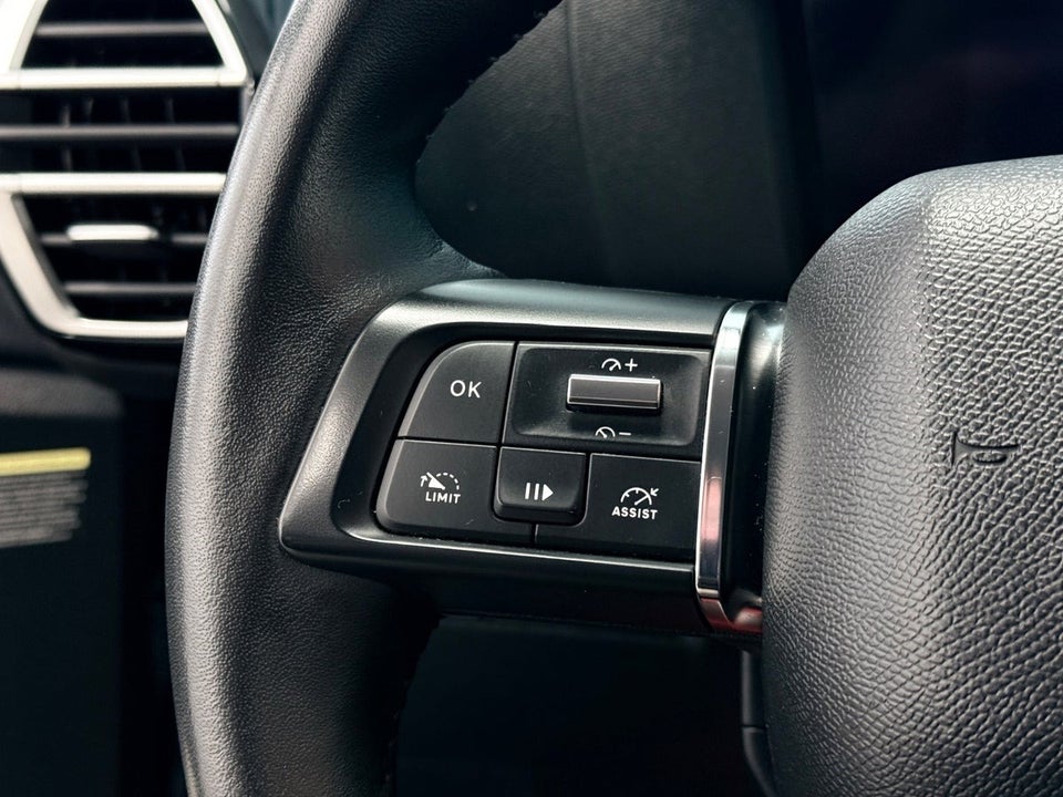 Citroën C4 1,2 PureTech 100 Iconic 5d