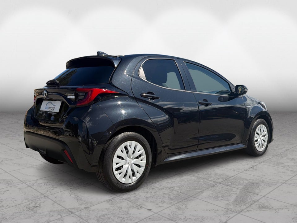Toyota Yaris 1,5 Hybrid H3 Vision e-CVT 5d