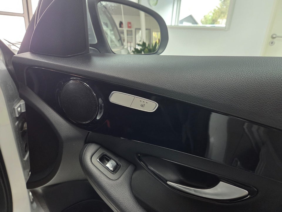 Mercedes C200 2,0 Avantgarde stc. aut. 5d