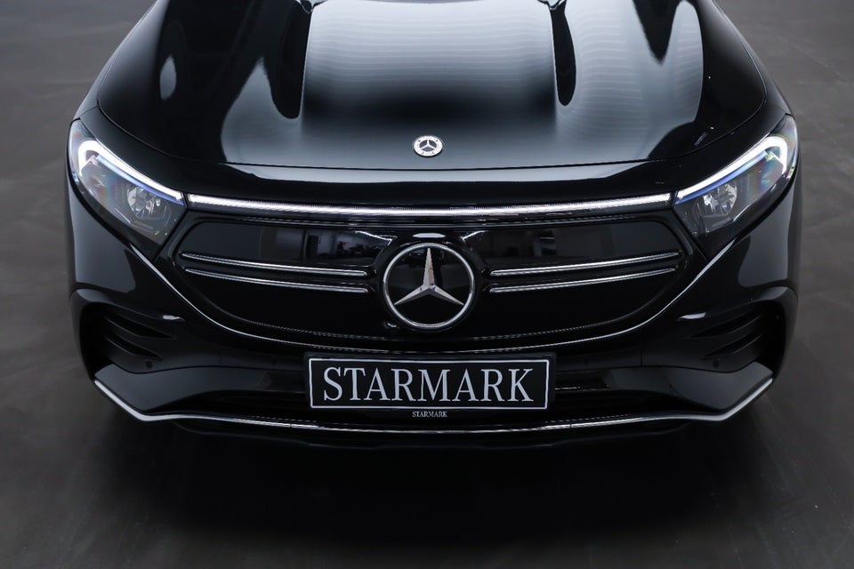 Mercedes EQB300 AMG Line 4Matic 7prs 5d